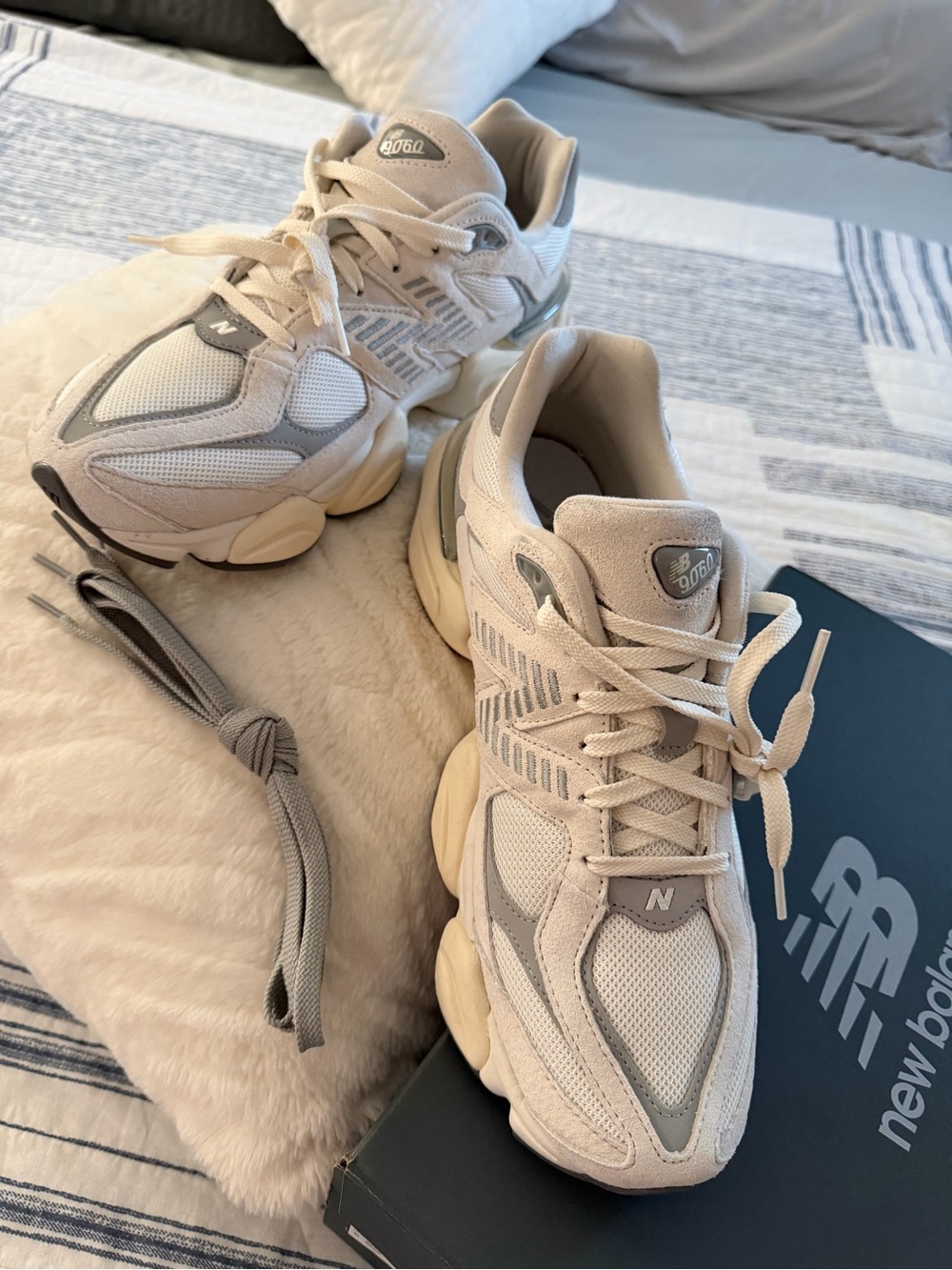 New Balance Men’s   9060